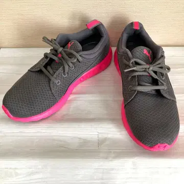 푸마 소프트폼 스니커즈 핑크 그레이 워킹 23.0