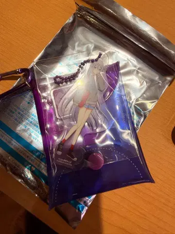 프로세카 스시로 콜라보 아크릴 스탠드 멀티 파우치 요이사키 카나데