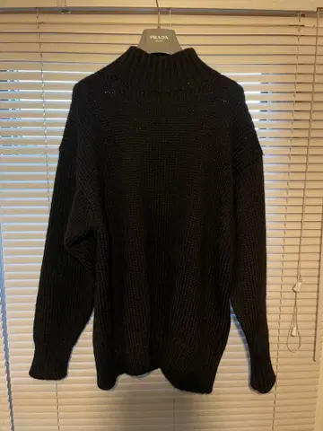 JIL SANDER 블랙 터틀넥 스웨터 46