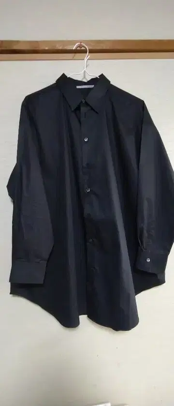 루피봇 루즈핏 셔츠 블랙