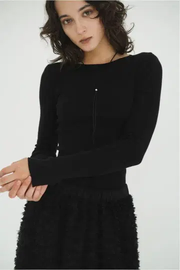 CLANE SHOULDER PADS KNIT TOPS