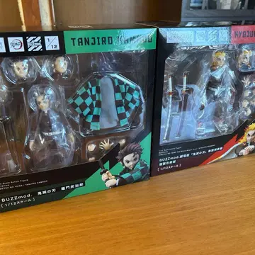 BUZZmod. 카마도 탄지로 & 렌고쿠 쿄쥬로 1/12 피규어 세트