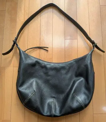 SAZABY 사자비 가죽 숄더백 블랙