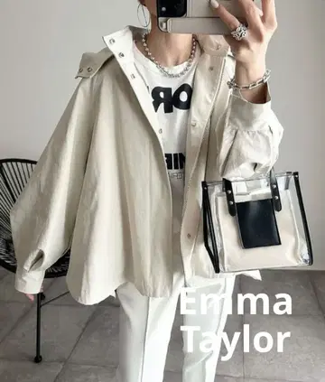 엠마 테일러 3way 플레어 마운틴 후드티 플레어 자켓