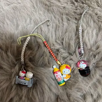 지역 한정 키티 3개 스트랩