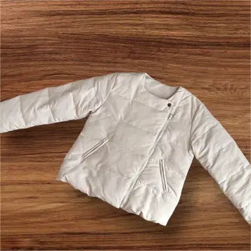 새상품급 화이트 숏 다운 자켓