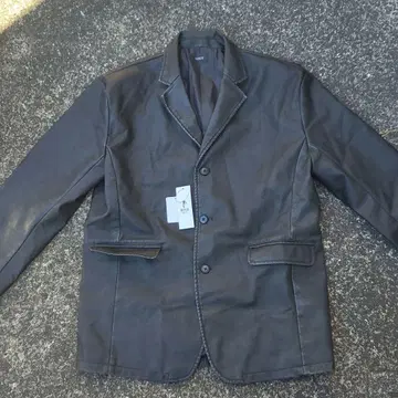 새상품 LUCY PU 싱글 테일러드 자켓