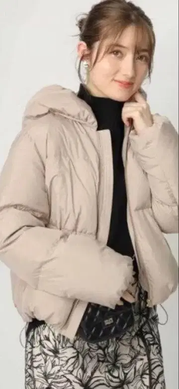 아푸와이저 리셰 숄 다운 자켓