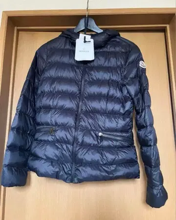 몽클레르 경량 다운 14A 네이비