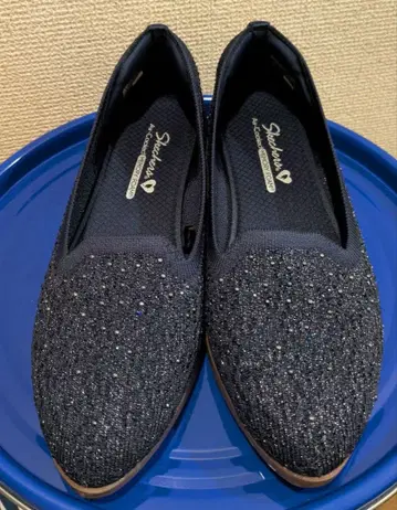 Skechers 비쥬 장식 플랫슈즈 네이비