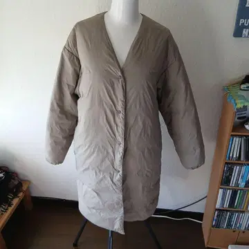 무인양품 베이지 다운 자켓 단추식 XS~S (일본 M~L 상당)