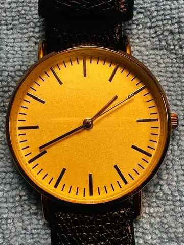 H&M 손목시계 쿼츠 골드 다이얼 미사용 배터리 방전 작동 미확인