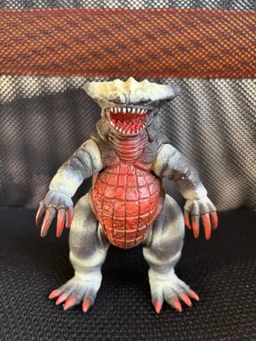 울트라맨 괴수 피규어