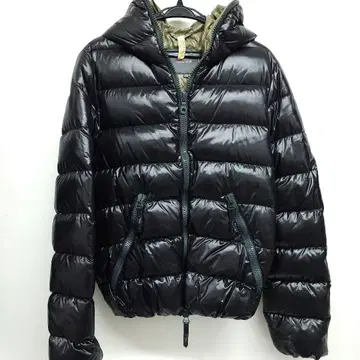 듀페티카 다운 자켓 사이즈 50 클리닝 완료