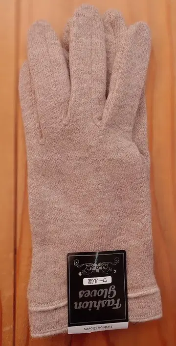 [ 새상품 미사용 ] 울 70% 베이지 장갑 꽃 모티브 포함