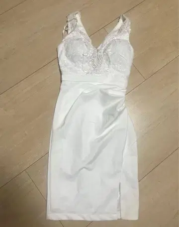 쥬얼스 드레스 xs 사이즈