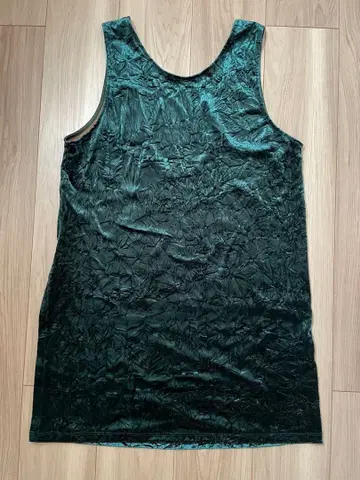 Ameri 다크 그린 V넥 탱크탑 S