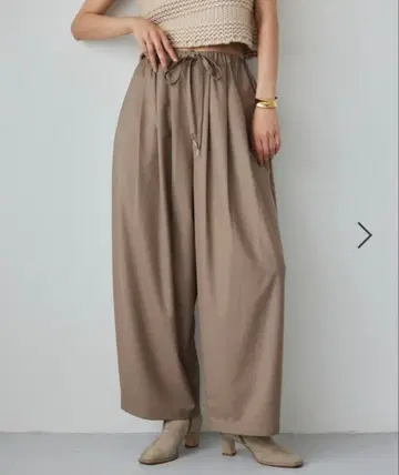 밴야드 스톰 턱 코쿤 이지 팬츠