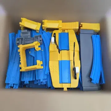 프라레일 레일 건널목 터널