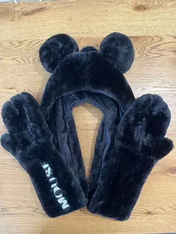[새상품급] 도쿄 디즈니 리조트 미키 장갑 포함 머플러 팬캡