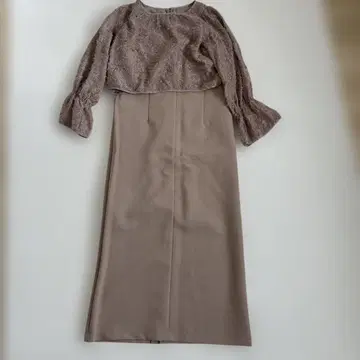 베이지 시어 프린지 디자인 셋업 원피스