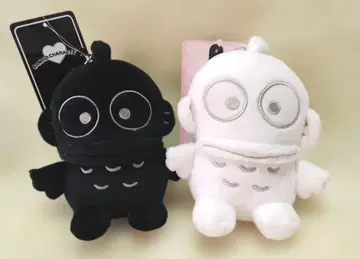 한교동 블랙 화이트 마스코트 참 2개 산리오 아베일