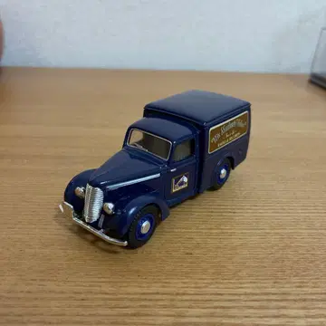 His Master's Voice 미니카