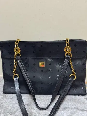 MCM 블랙 토트백