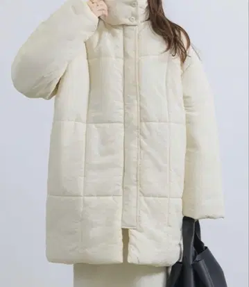 NEUNA 퀼팅 다운 자켓 롱 아이보리