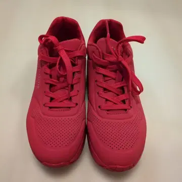 SKECHERS 레드 스니커즈