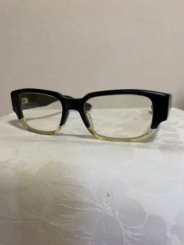 DITA 에든버러 블랙 클리어 투 컬러 셀 안경 더미