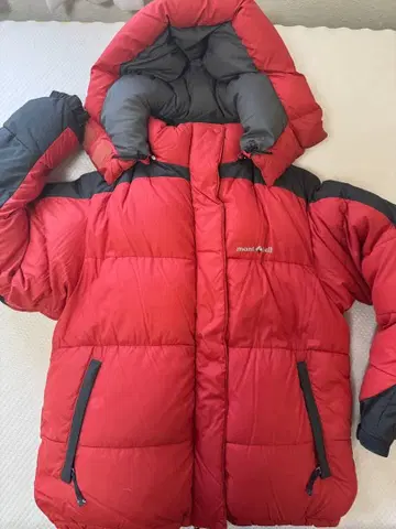 mont-bell 후드 부착 다운 자켓 빨간색/그레이