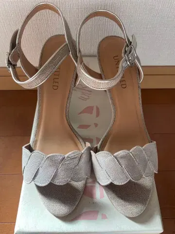 UNTITLED 샌들 펌프스