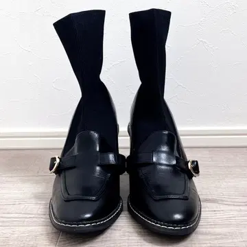 새상품급 RANDA 스트레치 삭스 앵클부츠 아몬드 토 L 24