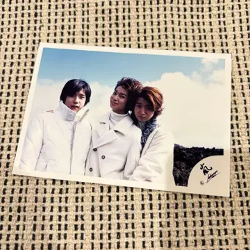 아라시 오노 사토시 마츠모토 준 니노미야 카즈나리 공식 사진