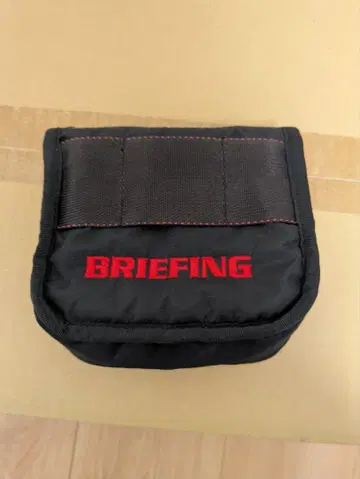 BRIEFING 퍼터 커버 센터 샤프트용
