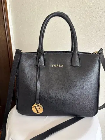 FURLA 블랙 숄더백