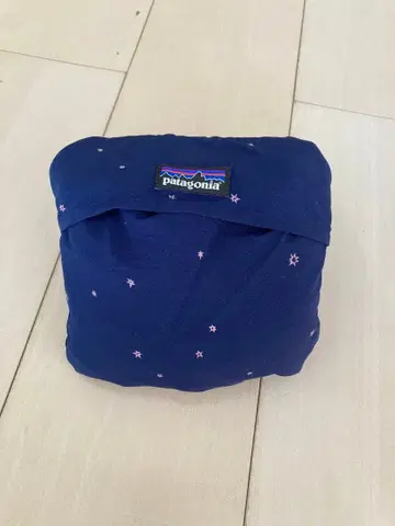 patagonia 네이비 별 패턴 에코백