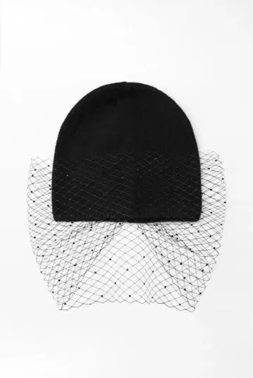 인터넷 짜임 큐빅 장식 비니 zara