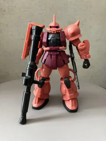 G 프레임 03 샤아 자쿠 조립품