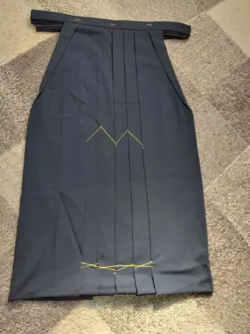 레트로 네이비 플리츠 하카마