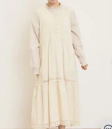 사만사 모스모스 레이스 티어드 슬리브리스 원피스 아이보리