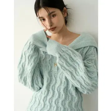 릴리 브라운 세일러 카라 케이블