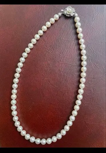 진주 목걸이 화이트