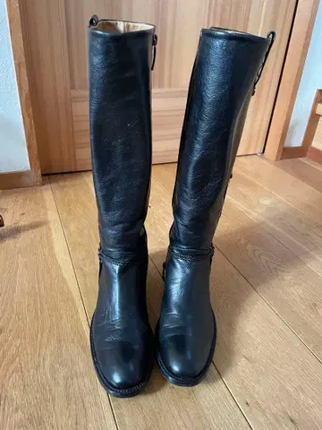 블랙 가죽 롱 부츠