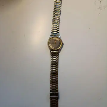 ROCKY 쿼츠 손목시계 실버 골드