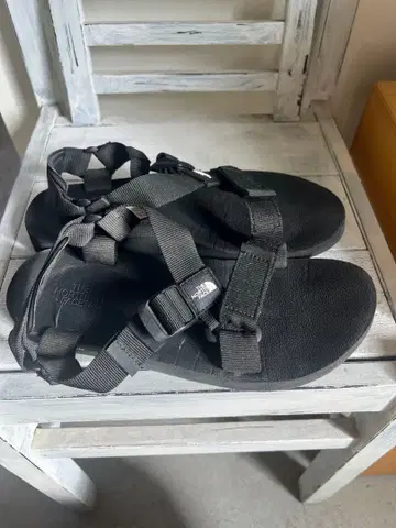 THE NORTH FACE ULTRA STRATUM NF52051