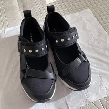 컨디션 최상 시마무라 MUMU 비쥬 스터드 스니커즈