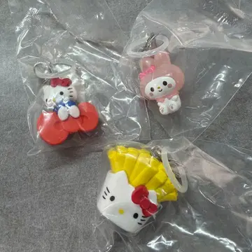 산리오 윳토메지루시 액세서리 헬로키티 아메리칸 디자인