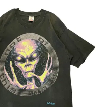 90년대 FASHION VICTIM 에이리언 프린트 T셔츠 USA제